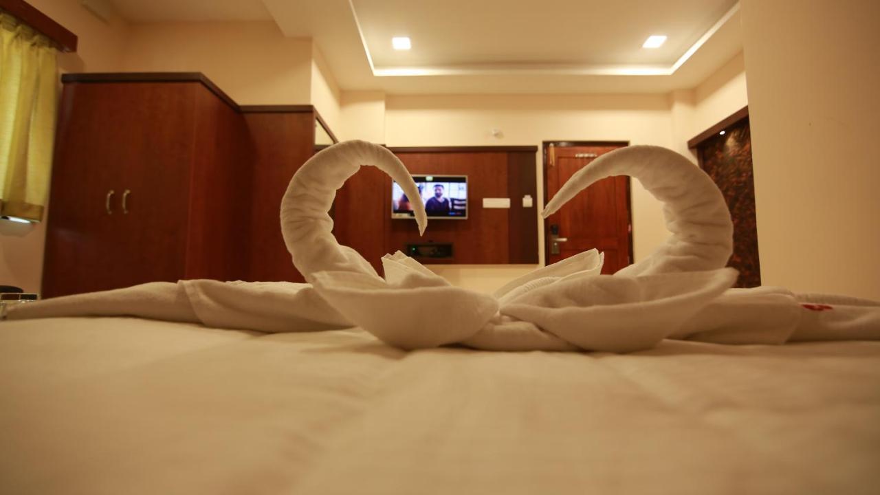 Hotel Apple Suites Bengaluru Kültér fotó